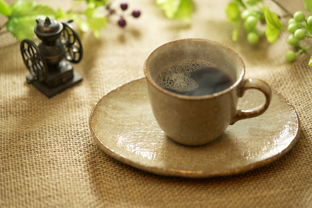 浅煎りコーヒーを美味しく淹れるコツ｜湯温95℃・粗挽き・3投目の最適解
