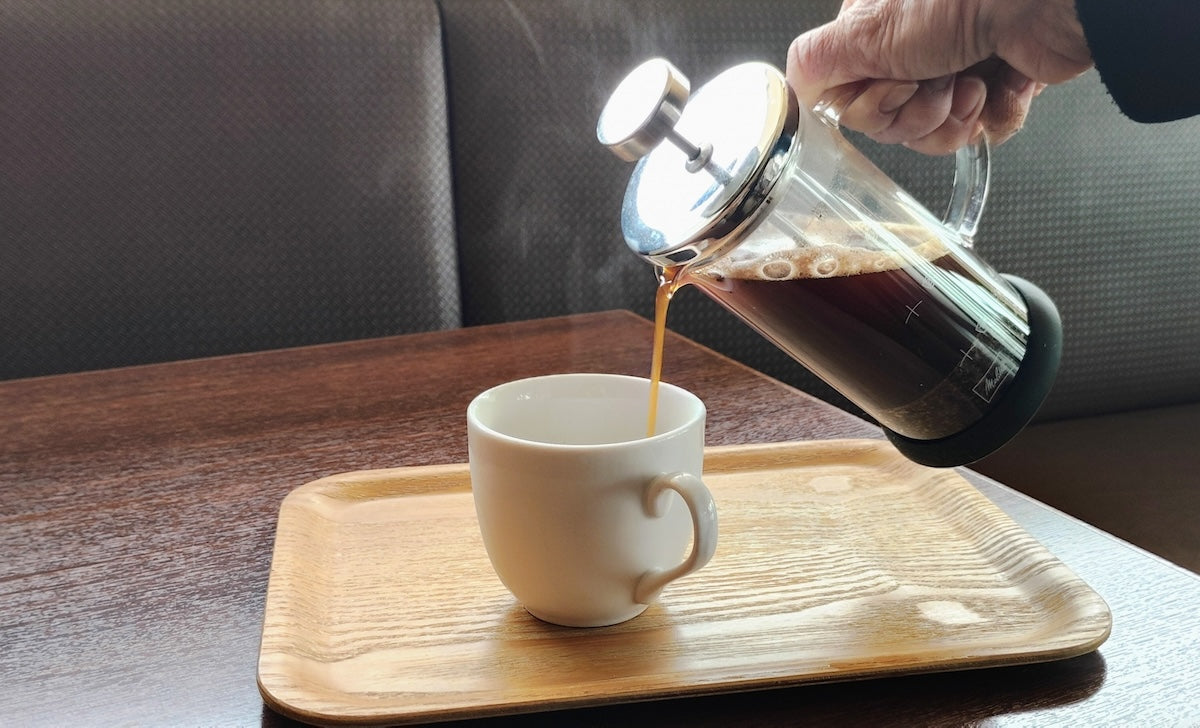 コーヒープレス（フレンチプレス）の使い方と手入れ｜浸漬式で愛でる一杯