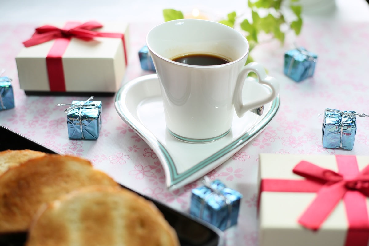 結婚祝いに贈りたいコーヒーギフト｜新生活を彩るおしゃれで実用的な贈り物