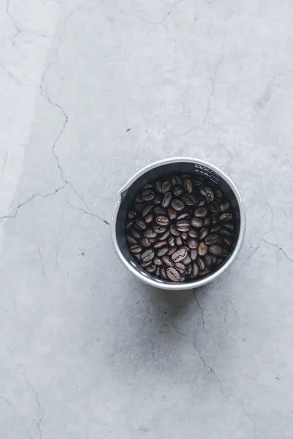 焙煎したコーヒー豆