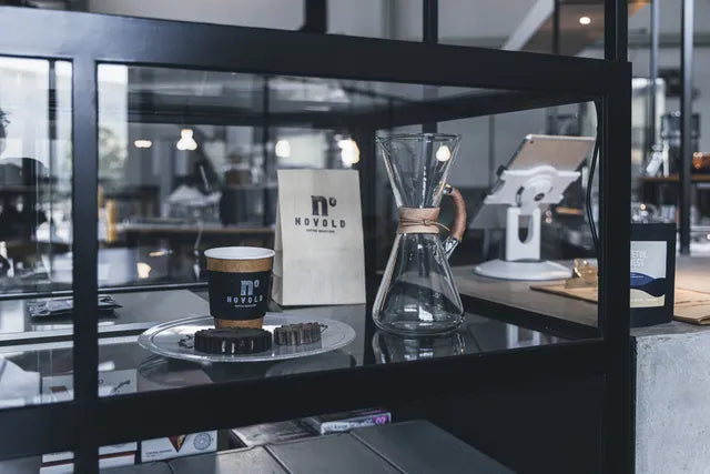 NOVOLD COFFEE ROASTERS 焙煎所の内観